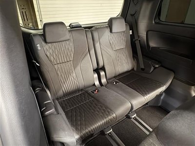 2025 Toyota ALPHARD photo 24