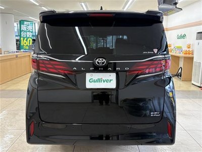 2025 Toyota ALPHARD photo 32