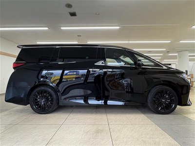 2025 Toyota ALPHARD photo 35