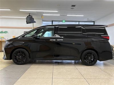 2025 Toyota ALPHARD photo 34