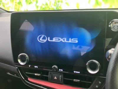 2023 Lexus NX photo 9