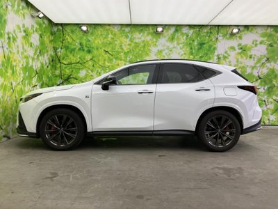 2023 Lexus NX photo 2