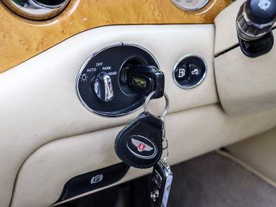 صورة 29 لـ 2000 Bentley ARNAGE
