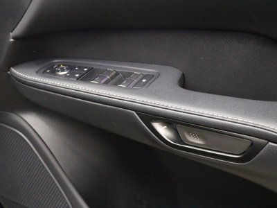 2025 Lexus RX thumbnail 75