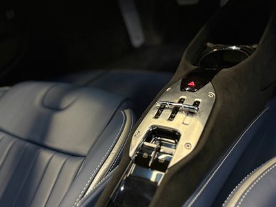 صورة مصغرة 37 لـ 2021 Ferrari SF90 STRADALE