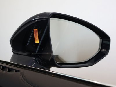 2025 AUDI A8 photo 10