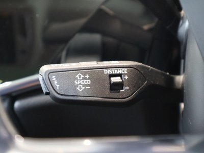 2025 AUDI A8 thumbnail 24