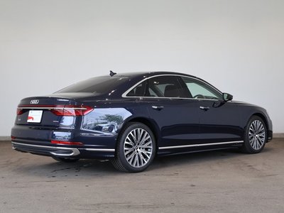 2025 AUDI A8 photo 5