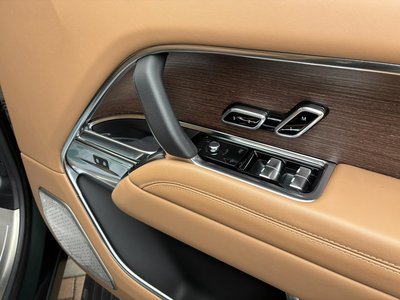 صورة 14 لـ 2024 LAND Rover RANGE ROVER