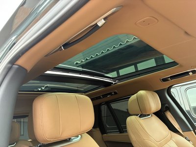 صورة 16 لـ 2024 LAND Rover RANGE ROVER