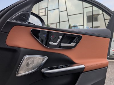 صورة مصغرة 39 لـ 2022 Mercedes-BENZ C-CLASS AMG