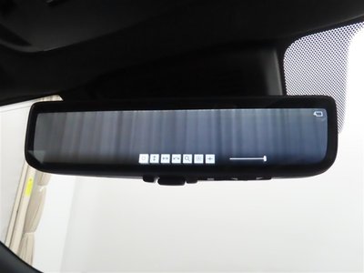 صورة 23 لـ 2025 Toyota CROWN SPORT