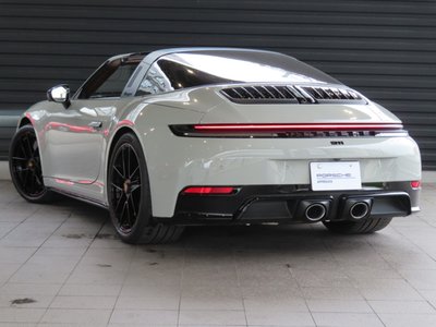 2026 Porsche 911 photo 7