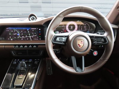 2026 Porsche 911 photo 13