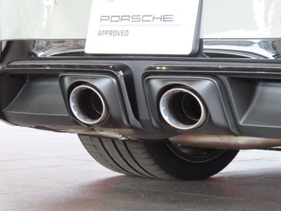 2026 Porsche 911 thumbnail 18