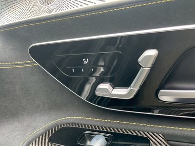 2024 Mercedes-BENZ GT AMG thumbnail 62