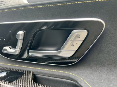 2024 Mercedes-BENZ GT AMG thumbnail 63