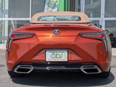 صورة 25 لـ 2021 Lexus LC CONVERTIBLE