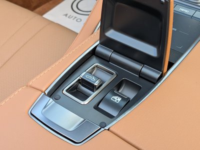 صورة 47 لـ 2021 Lexus LC CONVERTIBLE