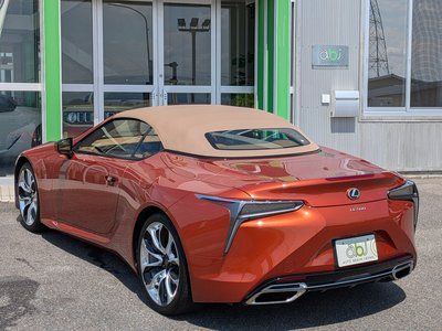 صورة 22 لـ 2021 Lexus LC CONVERTIBLE