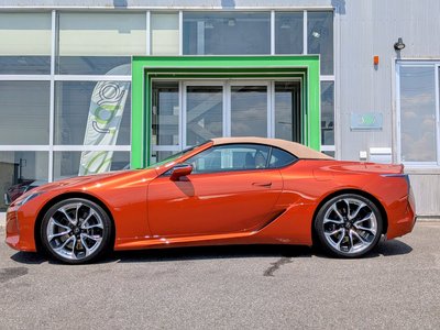 صورة 20 لـ 2021 Lexus LC CONVERTIBLE