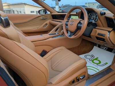 صورة 72 لـ 2021 Lexus LC CONVERTIBLE