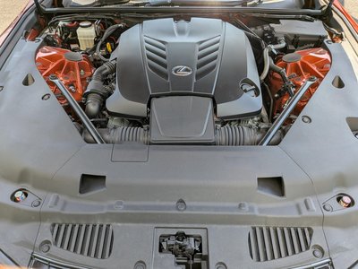 صورة 34 لـ 2021 Lexus LC CONVERTIBLE