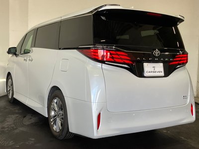 صورة 74 لـ 2024 Toyota ALPHARD