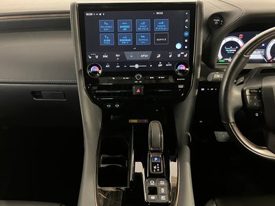 صورة 55 لـ 2024 Toyota ALPHARD