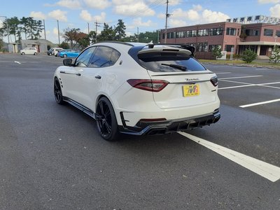 2017 Maserati LEVANTE — фото 10
