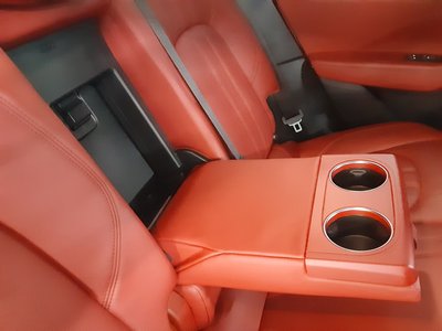 2017 Maserati LEVANTE — фото 33