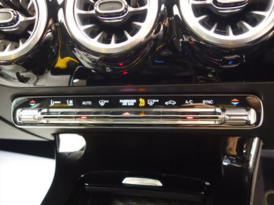 صورة مصغرة 26 لـ 2024 Mercedes-BENZ A-CLASS AMG
