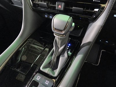 2025 Toyota ALPHARD — фото 19