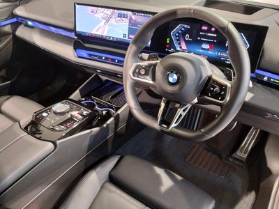 2024 BMW 5 SERIES — миниатюра 46