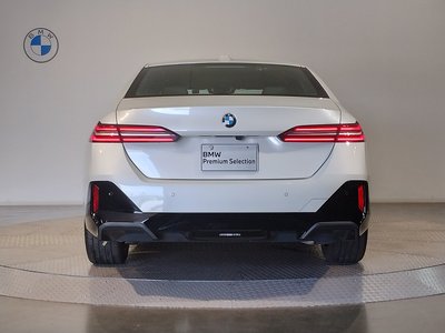 2024 BMW 5 SERIES — миниатюра 26