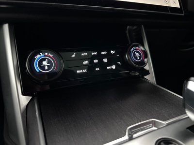2023 LAND Rover RANGE ROVER thumbnail 23