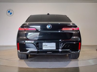 2025 BMW 7 SERIES — фото 9