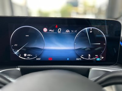 2024 Mercedes-BENZ GLB thumbnail 26