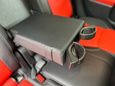 2024 Mercedes-BENZ GLB photo 11
