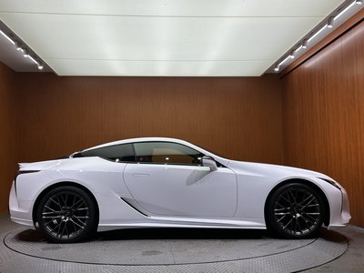 2018 Lexus LC thumbnail 48