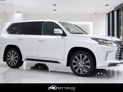 2021 Lexus LX photo 1