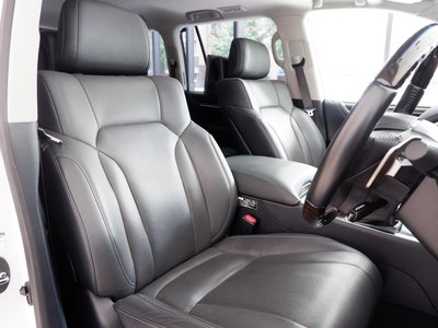 2021 Lexus LX photo 9