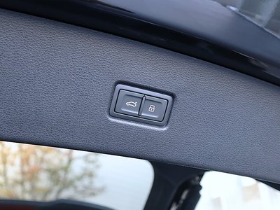 2025 AUDI SQ5 SPORTBACK thumbnail 282