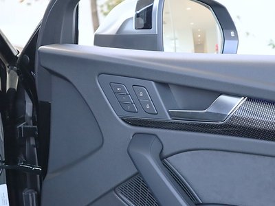 2025 AUDI SQ5 SPORTBACK thumbnail 259