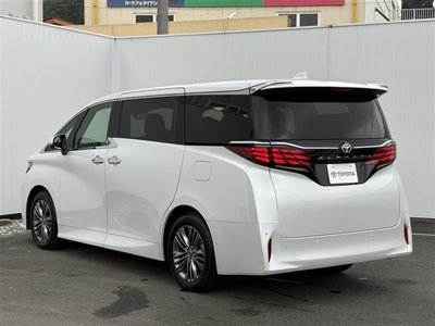 2023 Toyota ALPHARD 照片 3