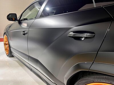 2019 Lamborghini URUS — фото 32