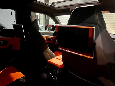 2019 Lamborghini URUS — фото 18