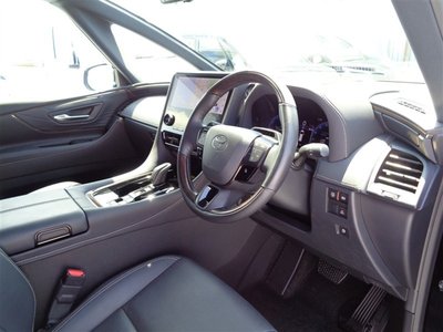 2023 Toyota ALPHARD — фото 2