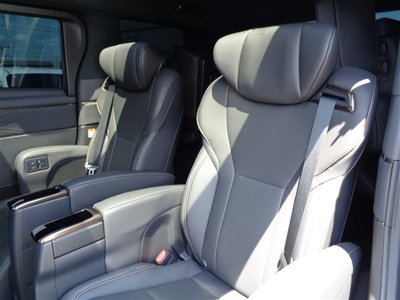 2023 Toyota ALPHARD — фото 15