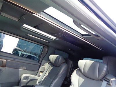 2023 Toyota ALPHARD — фото 14